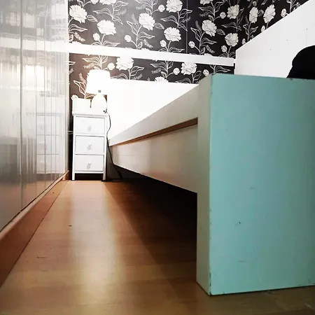 Single For One Person Only Central Location Vendégház Barcelona